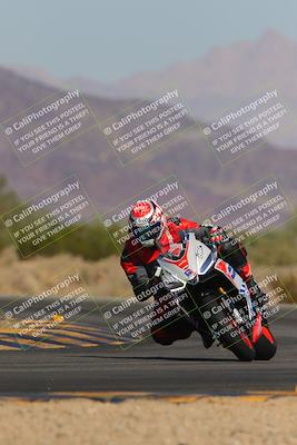 media/Nov-06-2023-Moto Forza (Mon) [[ce023d0744]]/3-Intermediate Group/Session 3 (Turn 5)/